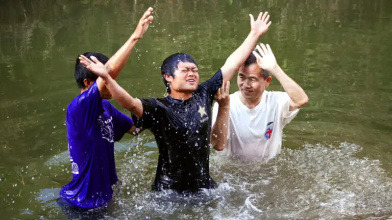 12.30Baptism East Asia IMB 1024x576 1