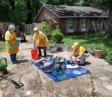 ABDR provides flood recovery, sees four salvations in McGehee 1 DR.McGehee7 e1747323624327