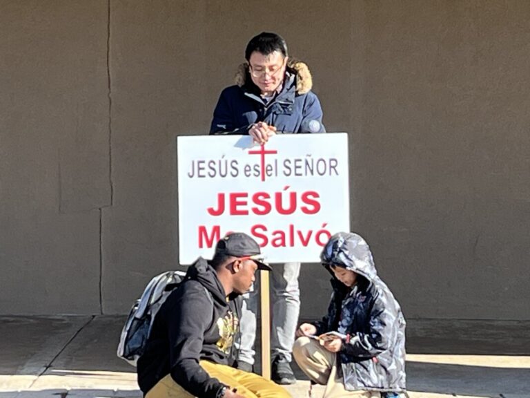 Home 8 LittleRockImmanuelChineseBaptist3