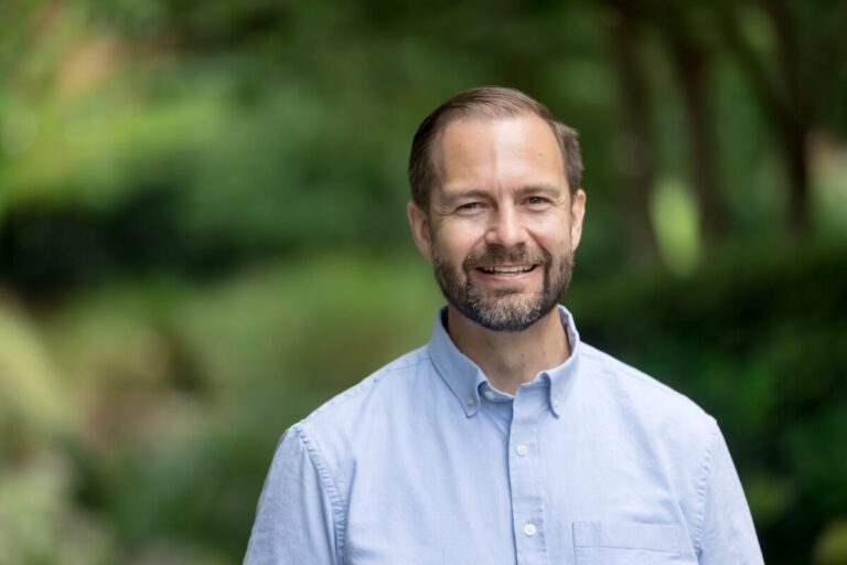 Home 7 Evan Lenow PR Headshot.jpg